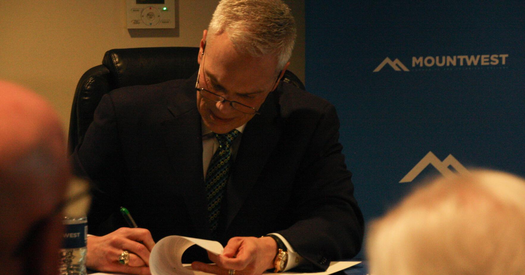 Marshall University signs agreement with Mountwest for transfer students, continuing education - Vimarsana News