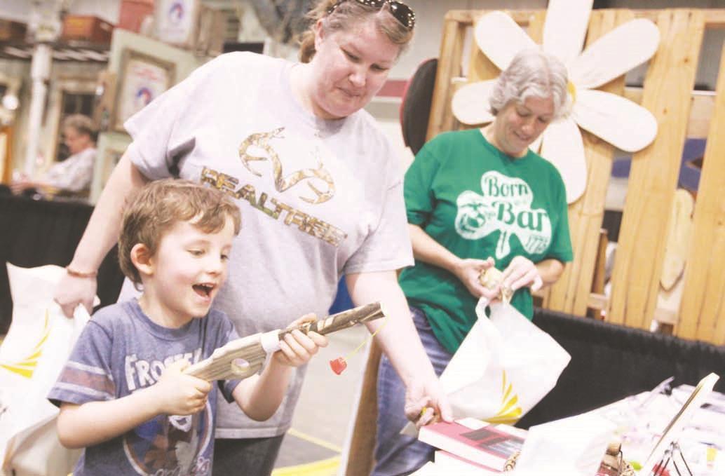 Dogwood Arts And Crafts Festival Celebrates 46th Year Herald Dispatch Com