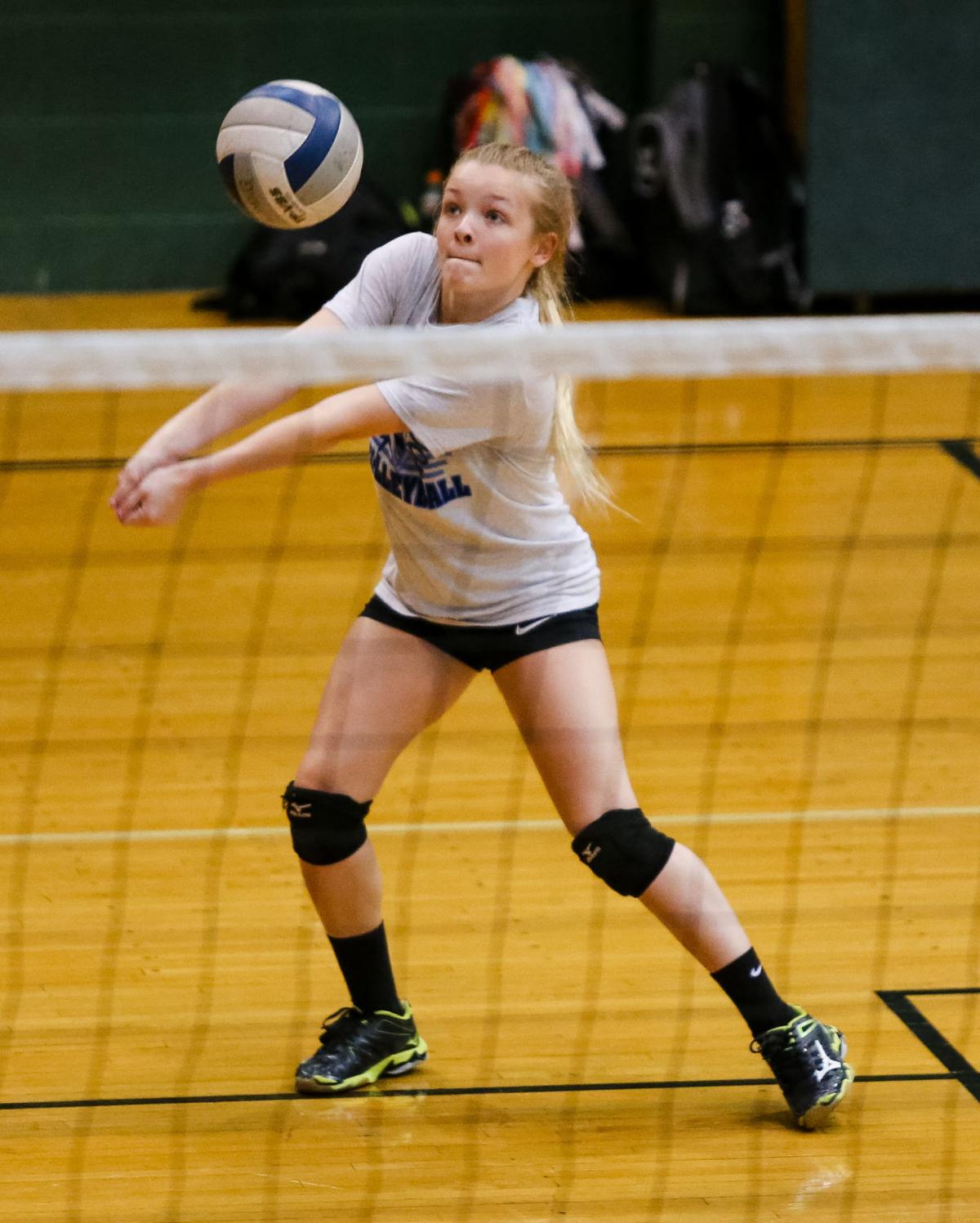 Photos: Marshall Volleyball’s High School Team Competition Camp ...