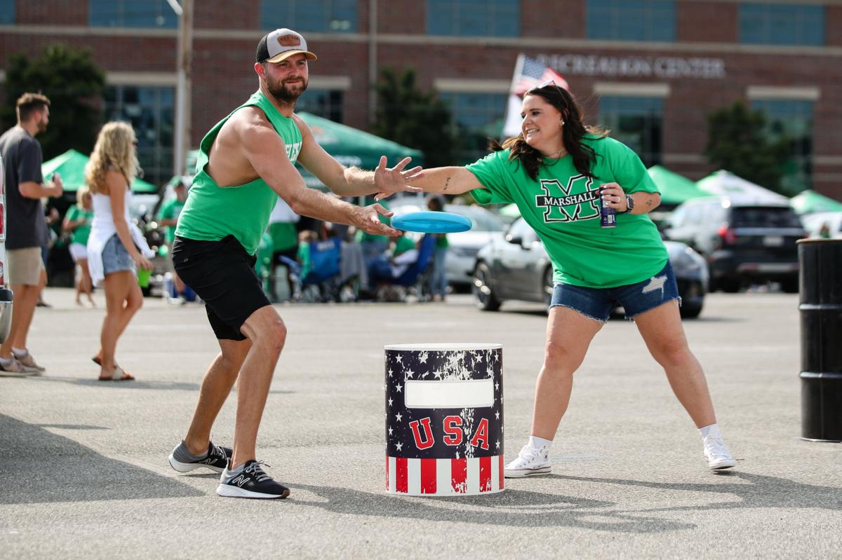 20210912 mu tailgate 01.jpg
