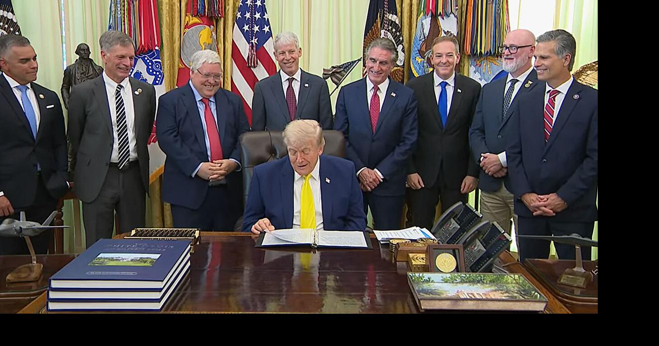 Trump announces $700 million in new support for struggling coal industry