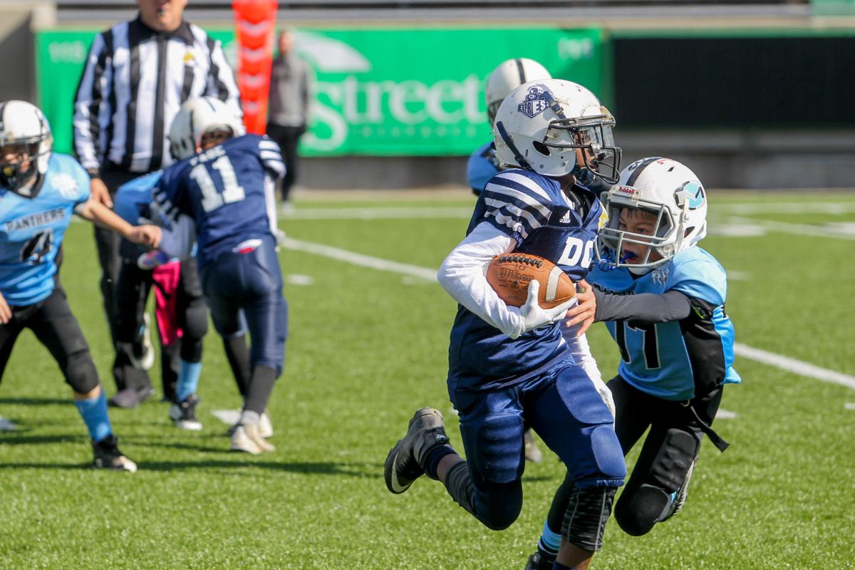 1104_turfbowl