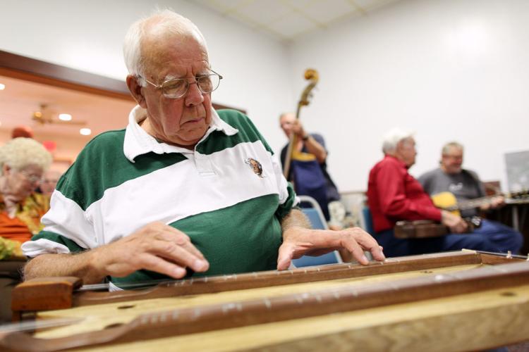 Gallery TriState Mountain Dulcimer Society celebrates their 25th