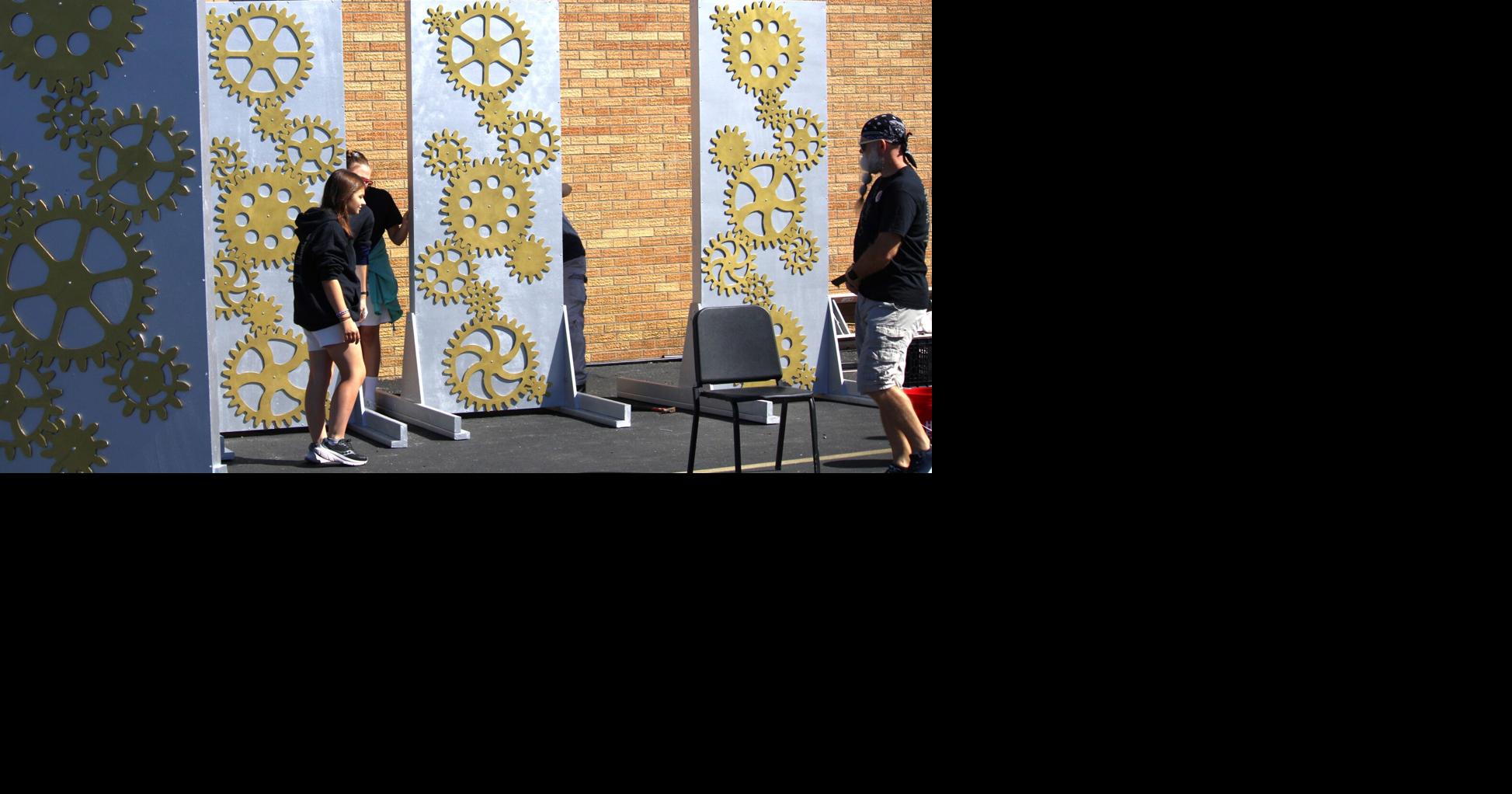 Preparing the performance props | Putnam News | herald-dispatch.com