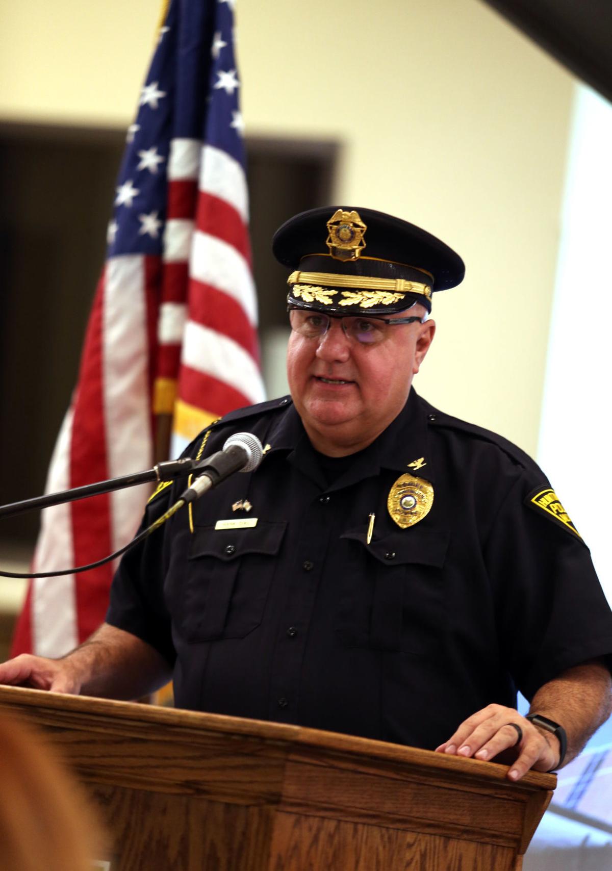 Police chief, officers to lead 2019 Huntington Christmas Parade of