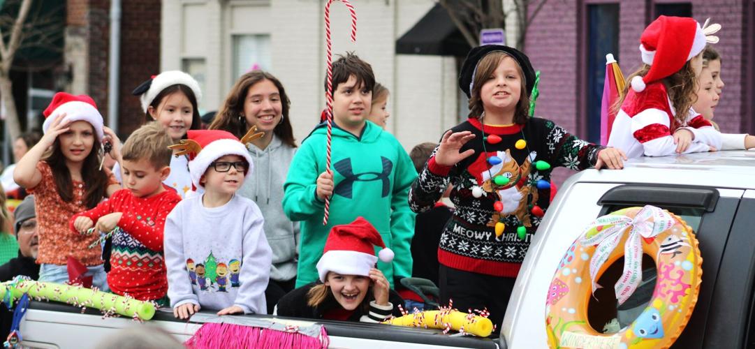 Christmas parade brings joy to South Charleston Putnam News herald