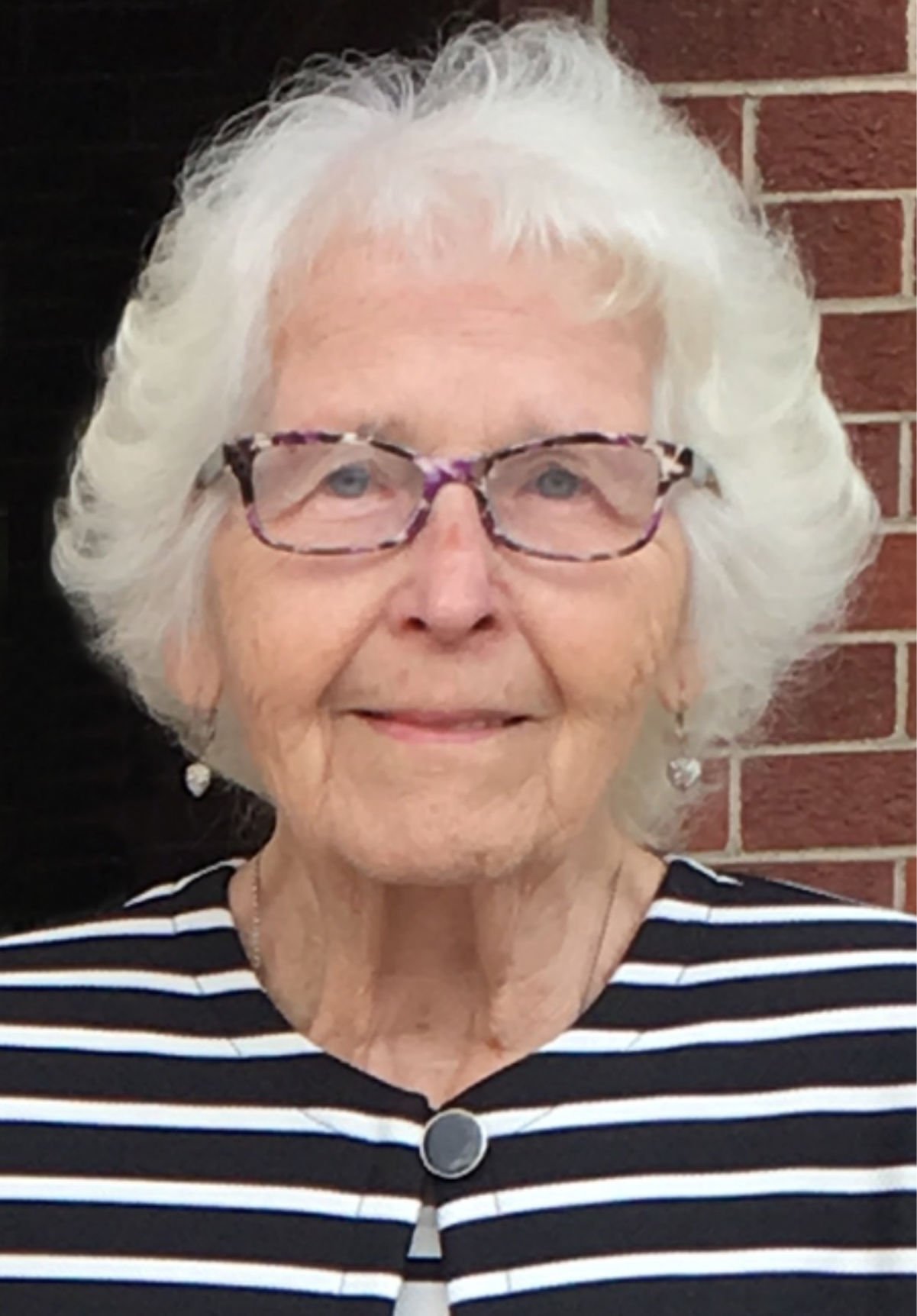 DELORES JEAN DAVIS McCLOUD | Wallace Funeral Home | Herald-dispatch.com