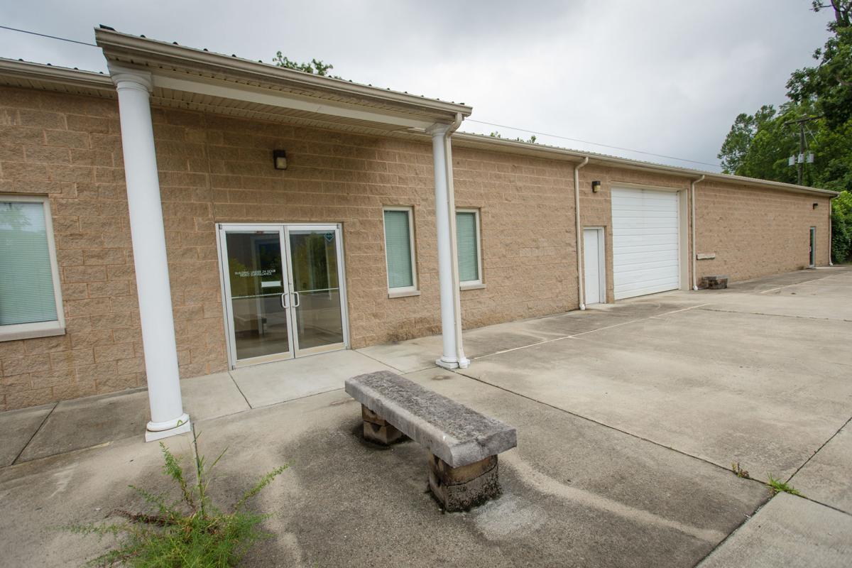 Hd Media Purchases New Building In Huntington News Herald Dispatch Com Erfahre das rating, folge den besten partien oder fordere das mitglied zu einer partie heraus. hd media purchases new building in