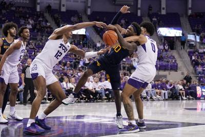 WVU basketball: Mountaineers cool off, fall at TCU 77-67 ...