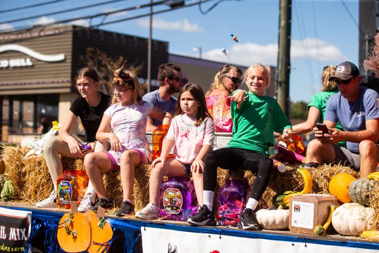 Photos 2023 West Virginia Pumpkin Festival Parade Multimedia