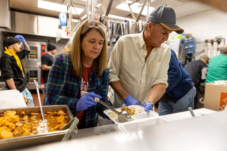 Dayton bars open on thanksgiving