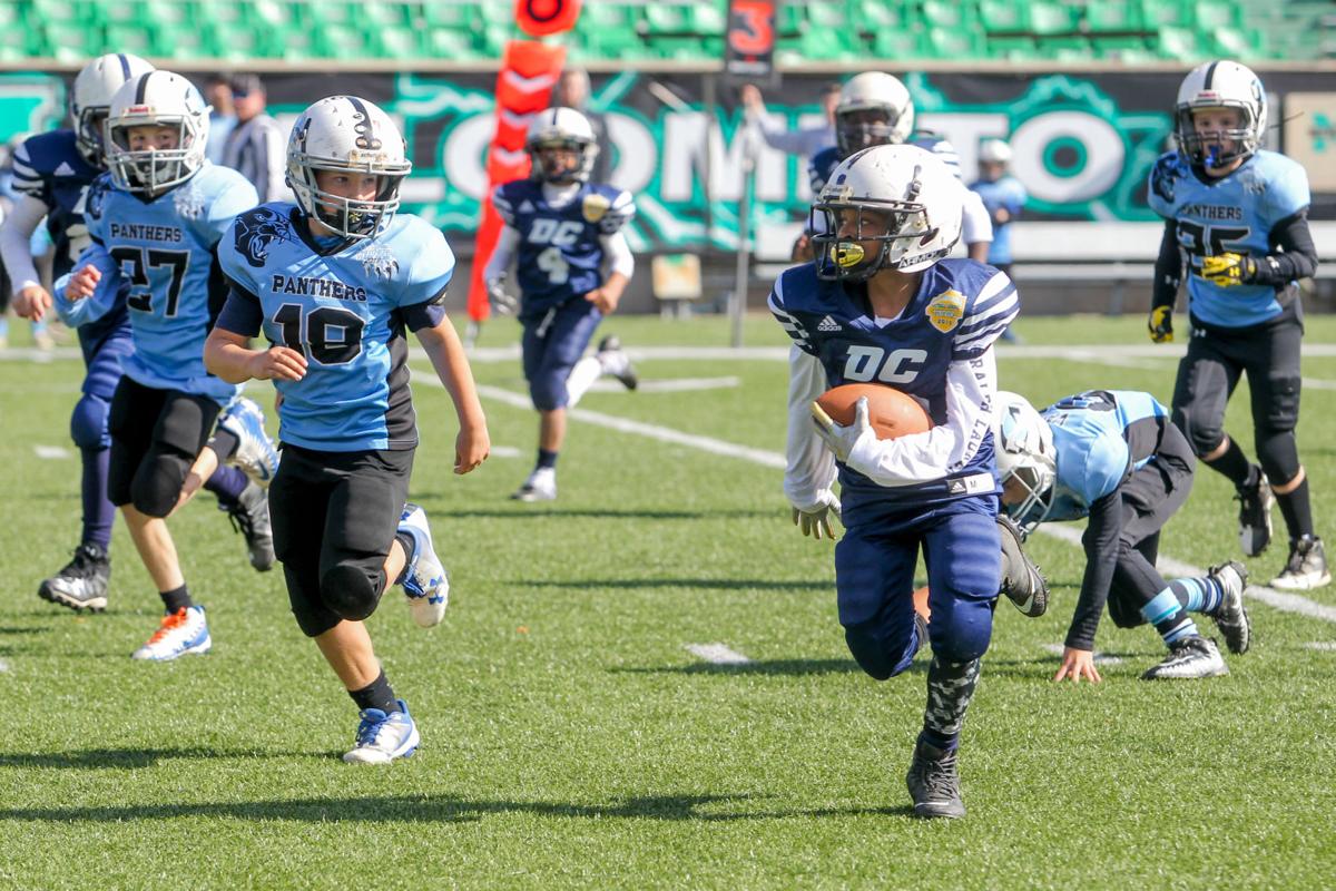 1104_turfbowl