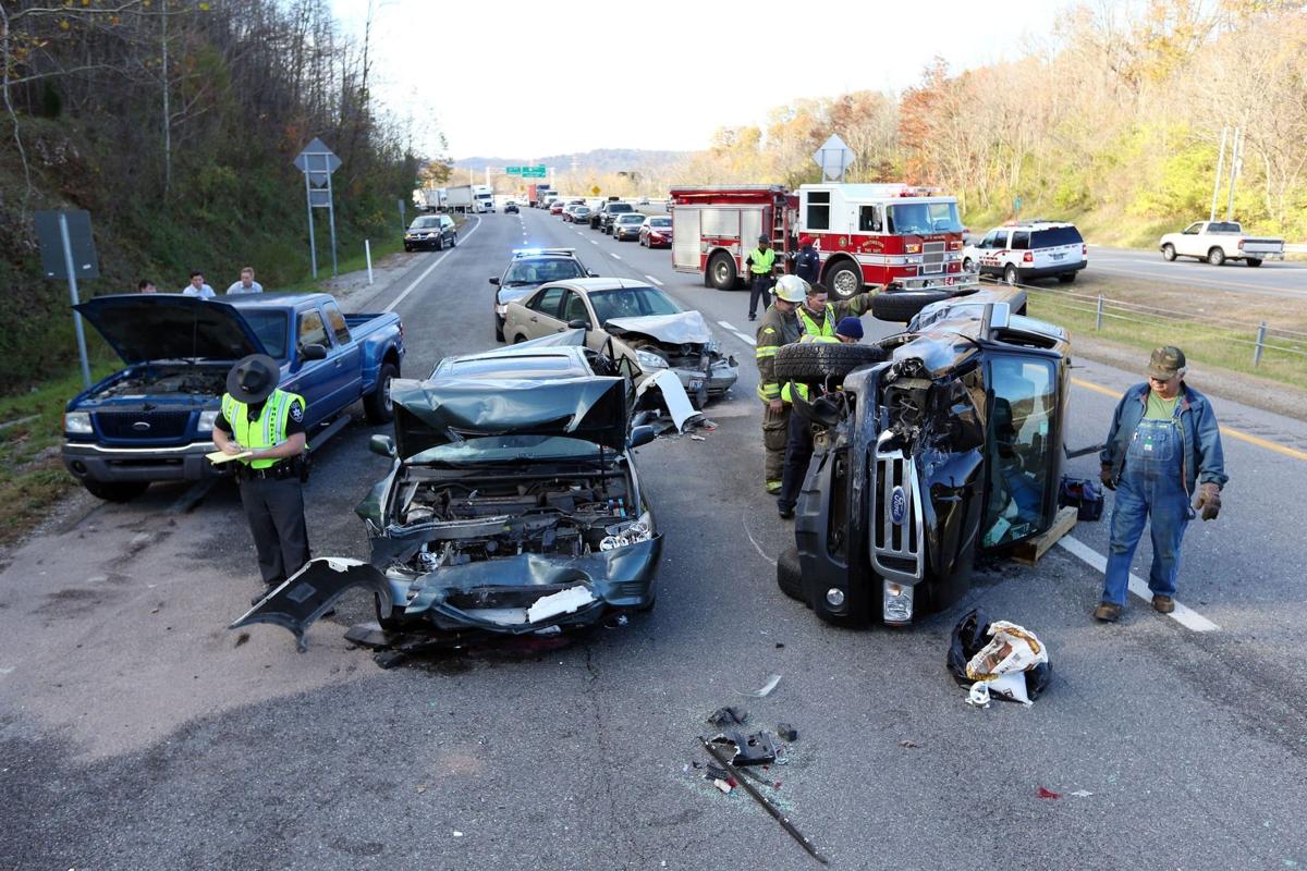 17 cars and trucks in foggy, fiery chain-reaction crash on Oregon highway, Oregon