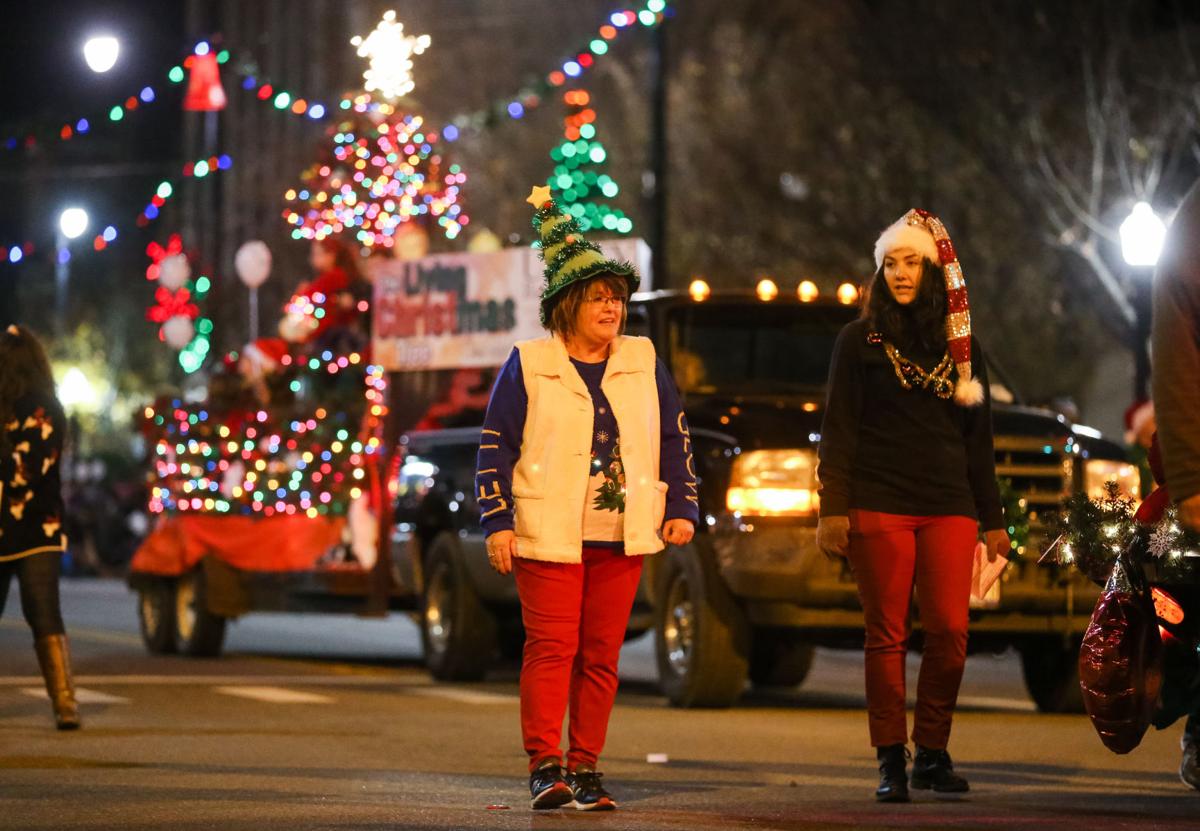 Photos Winter Wonderland Of Lights Festival Christmas Parade Multimedia Herald Dispatch Com