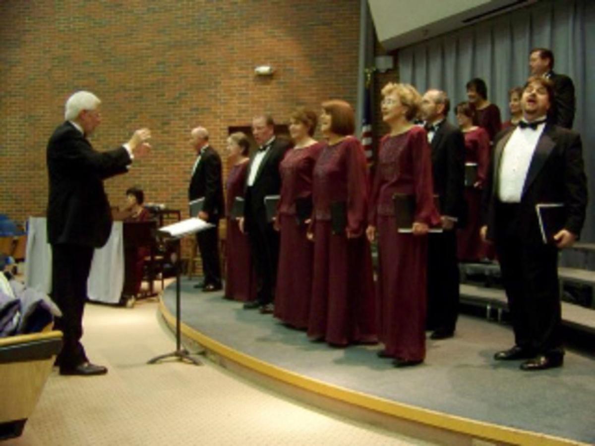 Stephanie Hill: Renaissance Singers 'welcome the holidays' with concert ...