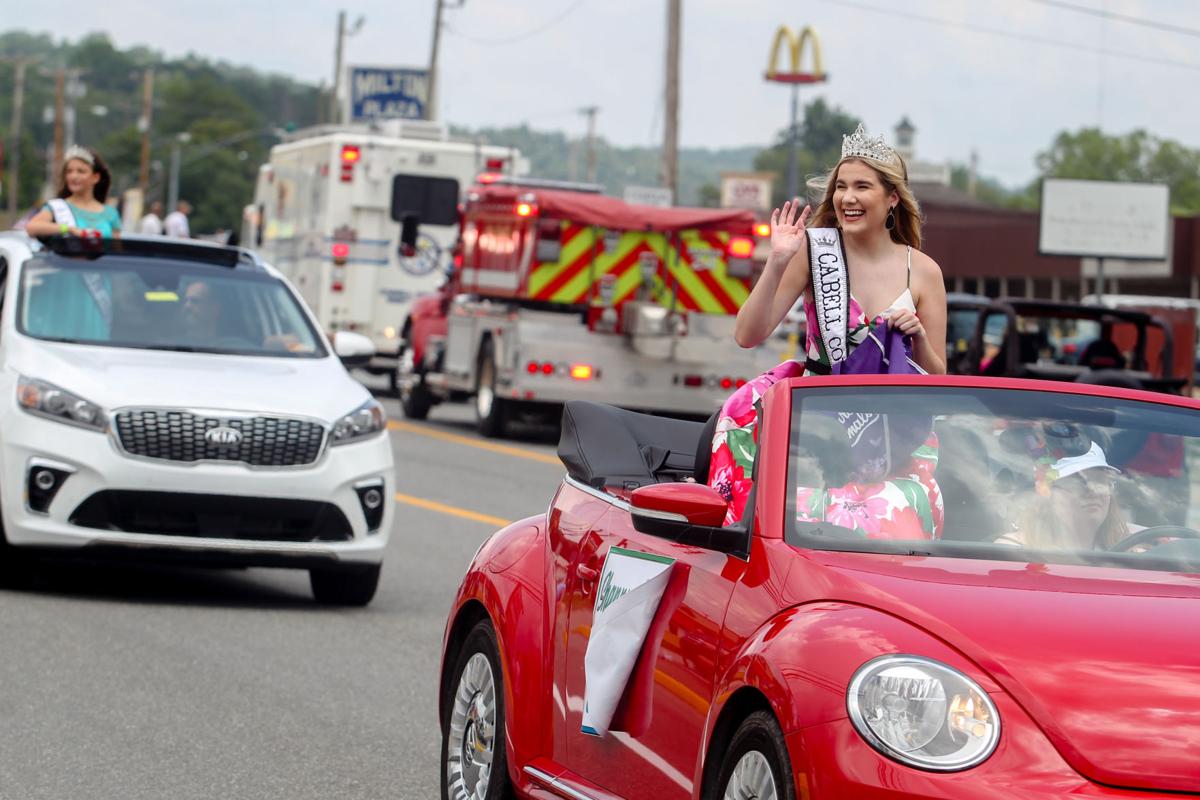 Photos 36th Annual Cabell County Fair Parade Multimedia