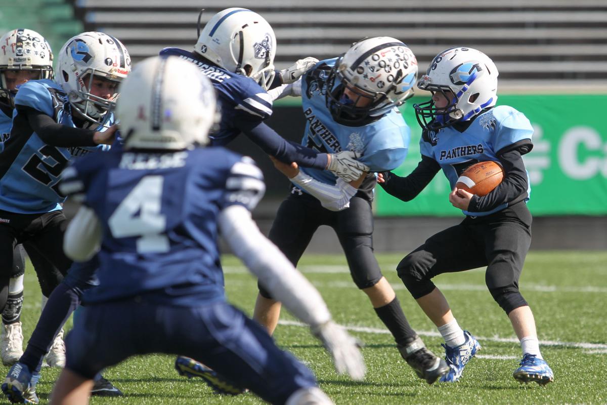 1104_turfbowl