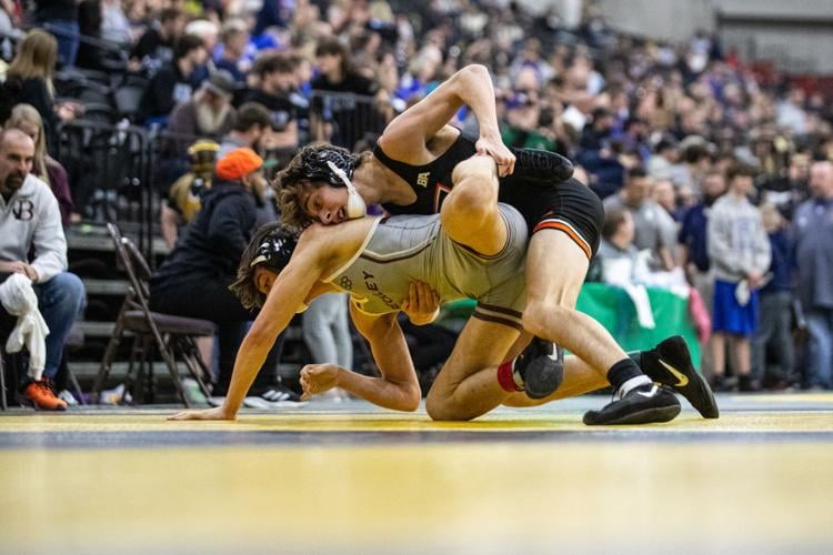 WSAZ date circled on wrestling calendars Sports