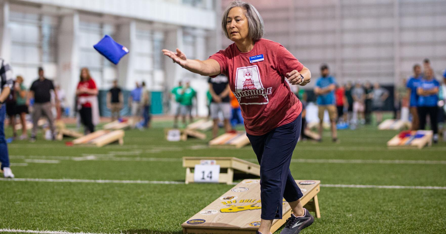 United Way cornhole tournament raises funds, provides bragging rights - Vimarsana News