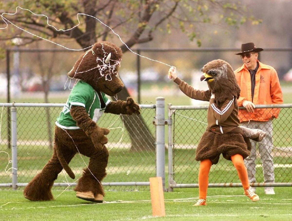 Gallery Marshall vs. Bowling Green, Nov. 4, 2000 Photos Marshall