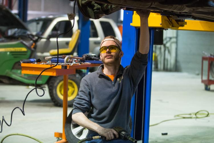 Photos: Auto-body and collision repair class at CCCTC | Multimedia ...