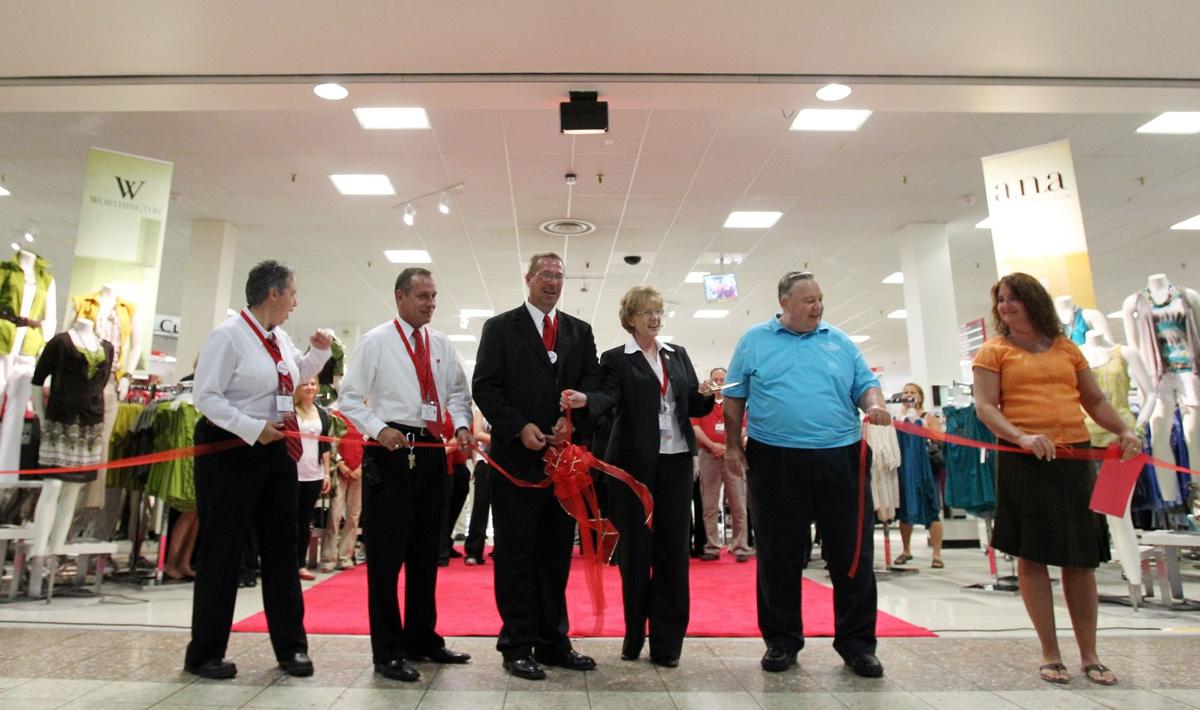 Gallery JC Penney Newly Renovated at the Huntington Mall Photos News