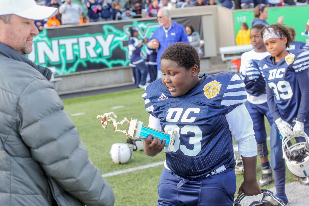 1104_turfbowl