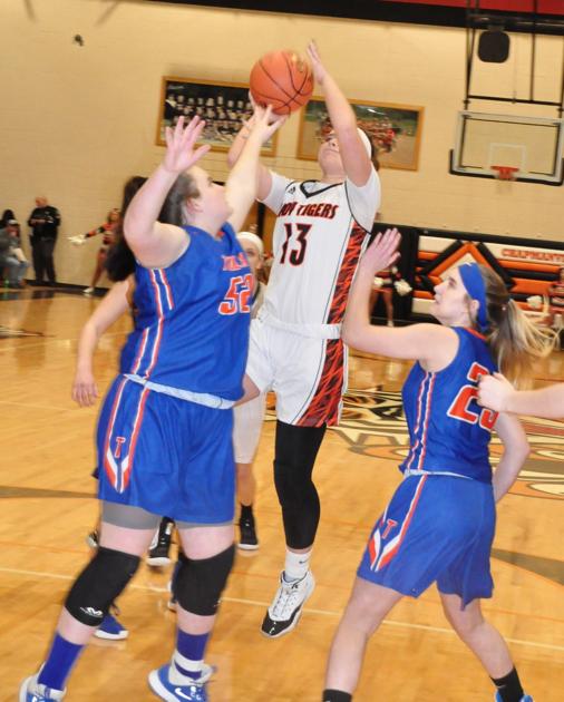 Photos Chapmanville 57 Tolsia 53 High School Girls Basketball