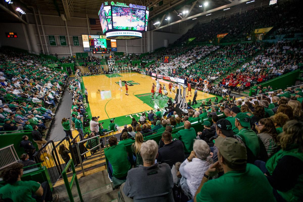 Photos Marshall Defeats Wku 70 69 Multimedia Herald Dispatch Com