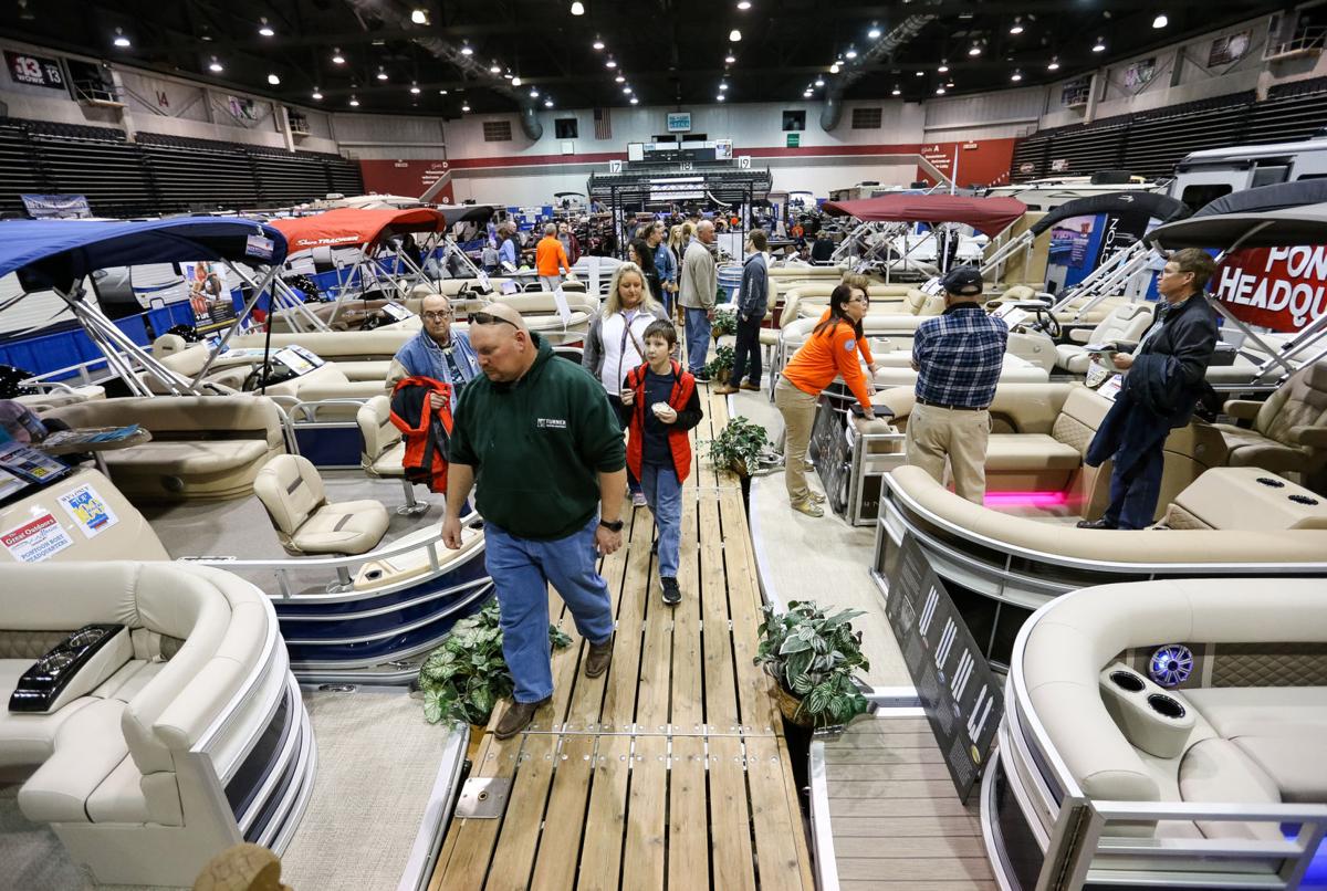 RV and Boat Show draws crowds to Huntington News