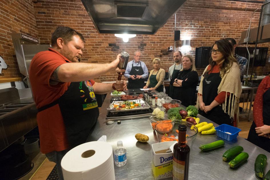 Photos: Couple's Cooking Class | Photo Galleries | herald-dispatch.com