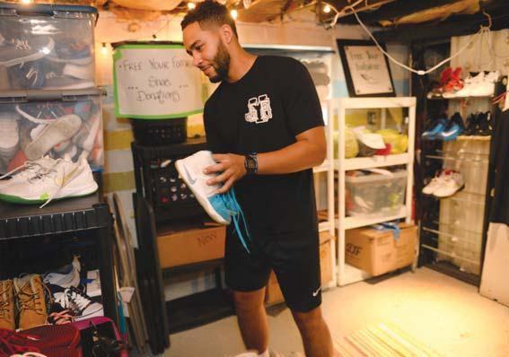 Groups Help Wv Students In Need Of Newer Shoes Herald Dispatch Com