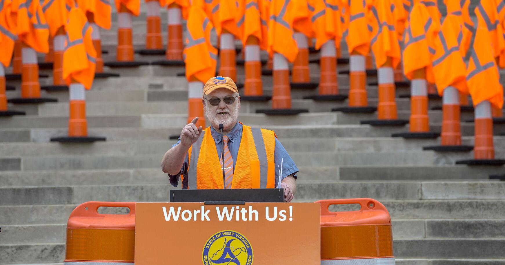 West Virginia targeting highway speeders throughout July - Vimarsana News
