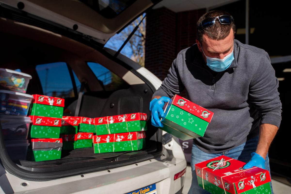 20201117_hd_shoeboxes