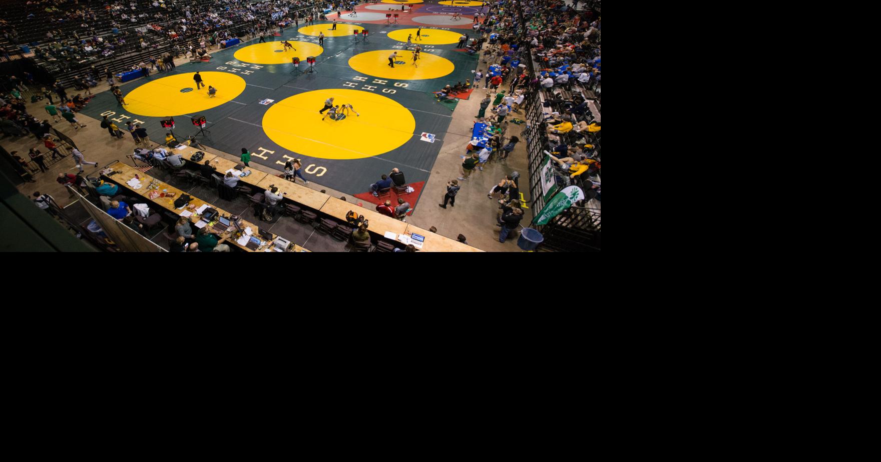 Photos WSAZ Invitational wrestling tournament, Friday Multimedia