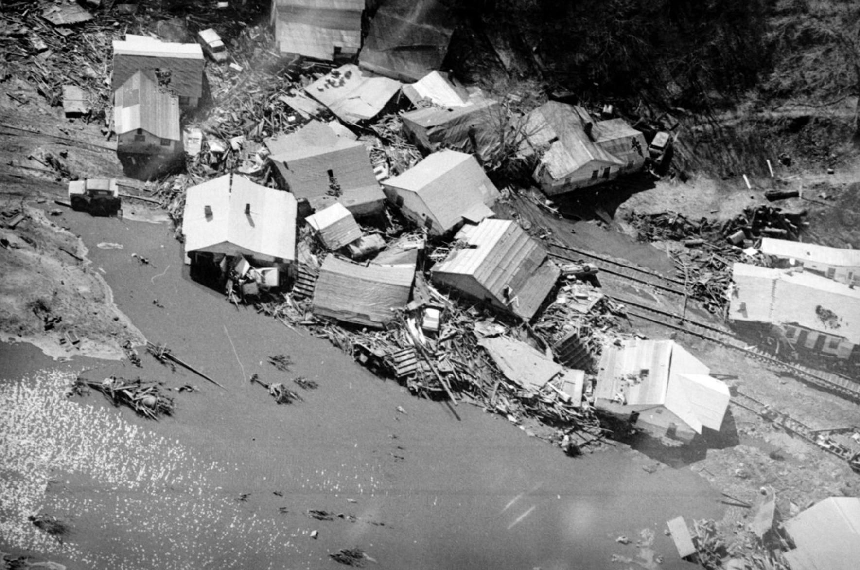 Gallery The Buffalo Creek Flood Photo Galleries Herald Dispatch Com   562201aade1a4.image 