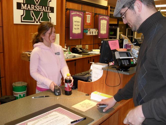 Students, bookstore make preparations for spring Marshall University