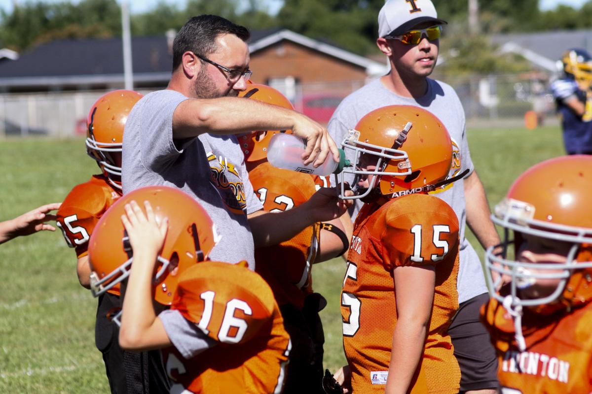 2018 0916 youth football09.jpg