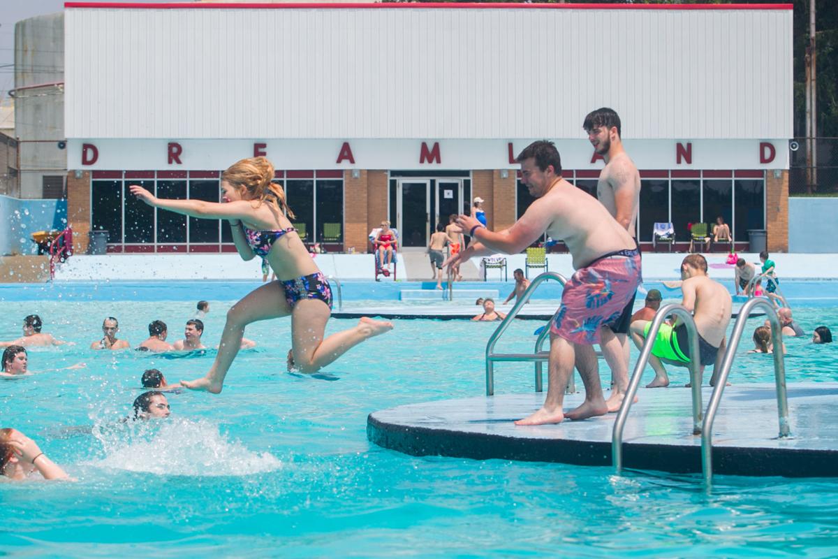 Swimming Pools Huntington Wv Holiday Pools Inc