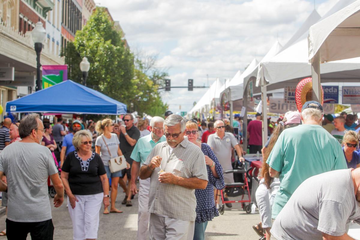 Photos 35th Annual ChiliFest in Downtown Huntington Multimedia