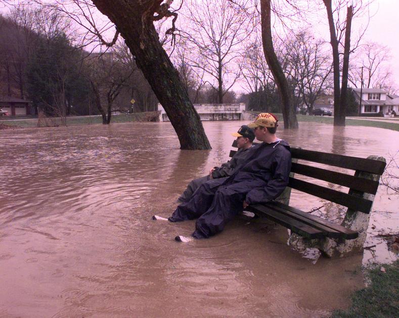 Photos The Tri State Flood Of 1997 Wc Photos Herald Dispatch Com