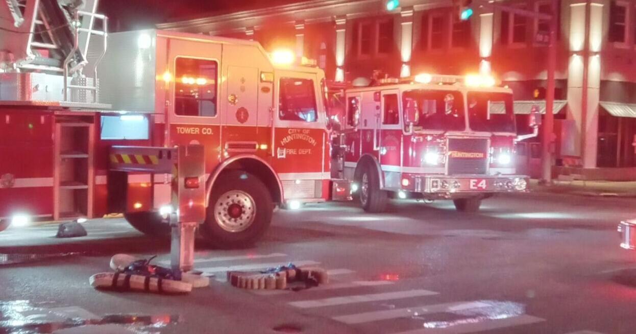 Fire crews extinguish blaze in top floor of Prichard building - Vimarsana News