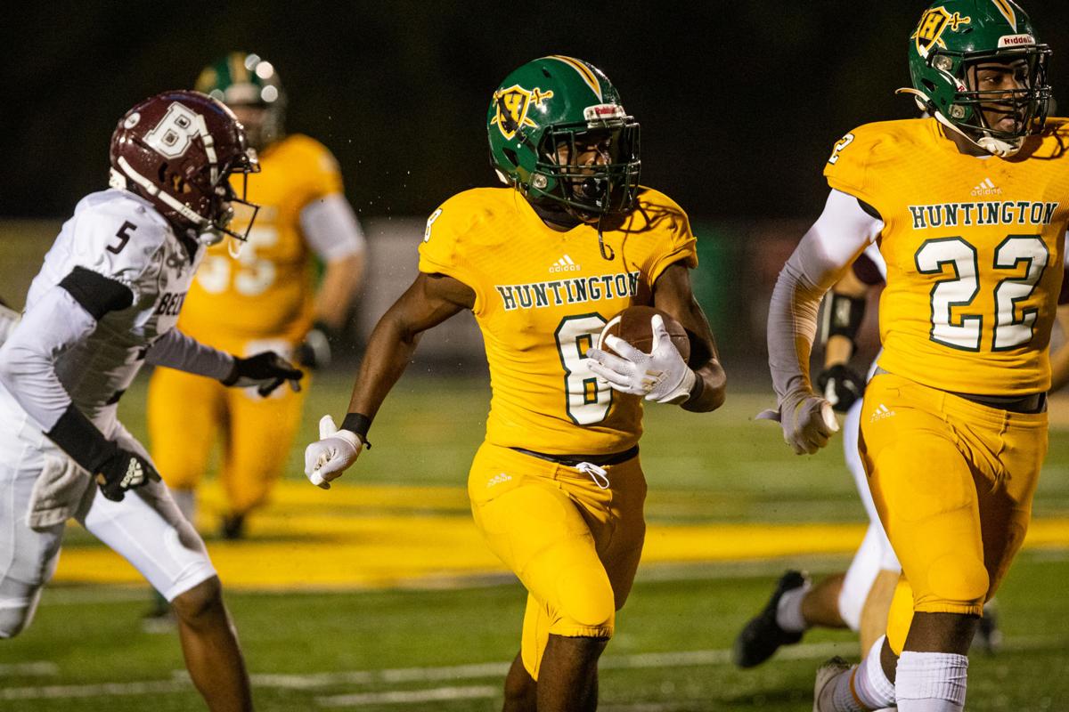 20211009 hhs football 18.jpg