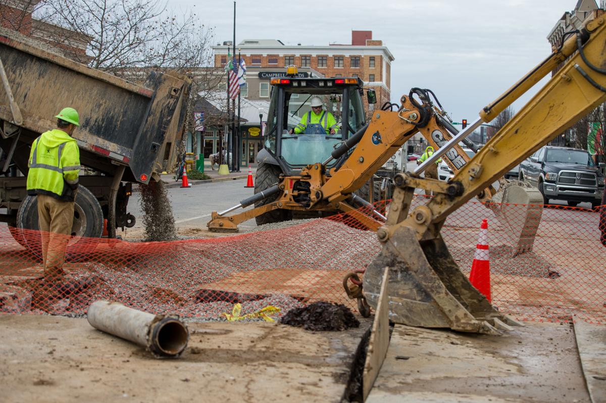 Downtown Huntington water service restored as sewer repair continues