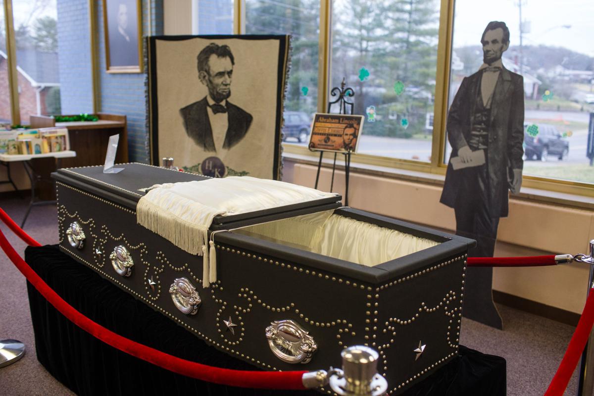 Photos: President Abraham Lincoln's coffin | Multimedia | herald-dispatch.com