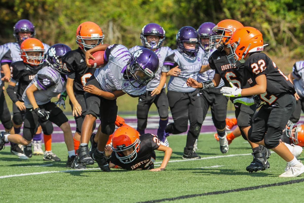 Photos: Youth Football, Chesapeake B-Team faces off with Ironton | Multimedia | herald-dispatch.com