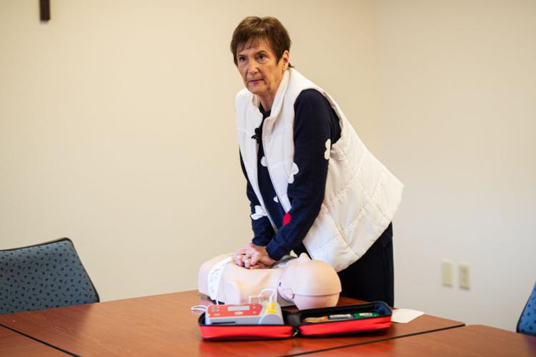 Step by step: How to use an automated external defibrillator (AED) in ...