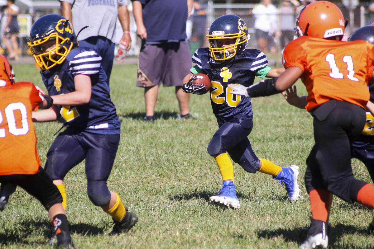 2018 0916 youth football13.jpg