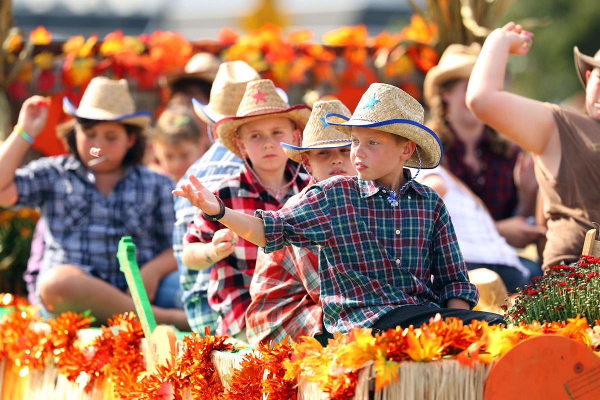 Gallery Milton Pumpkin Festival Parade Photos News