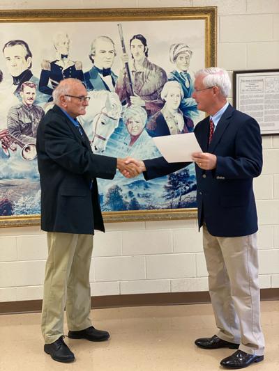Summers Gives Oath As New Commissioner Local News Heraldchronicle Com